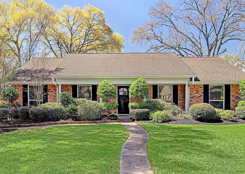 1st image of 4407 Lorinda Dr