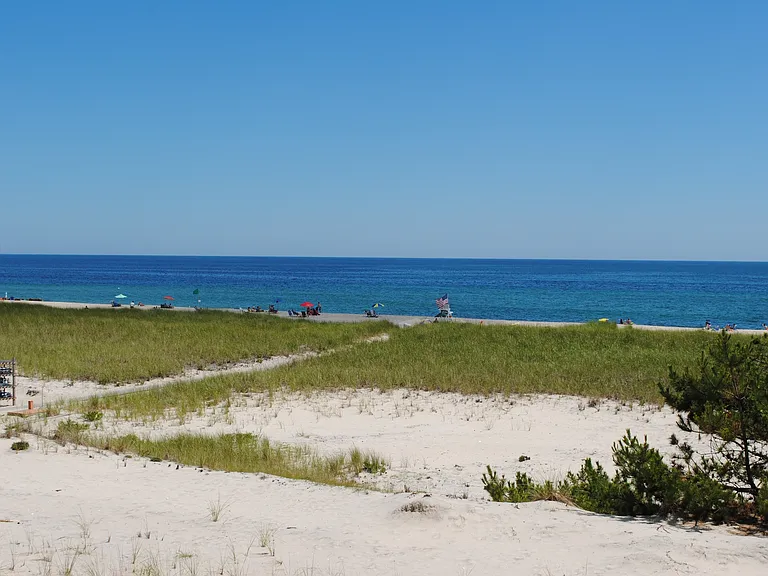 250 Dune Rd #116 — Photo 17