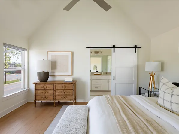 709 W Saint Elmo Rd #1, Austin, TX 78745