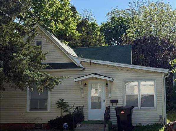 1611 N 10th St, Saint Joseph, MO 64501