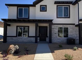 3269 E Elkhorn Ln, Washington, UT 84780