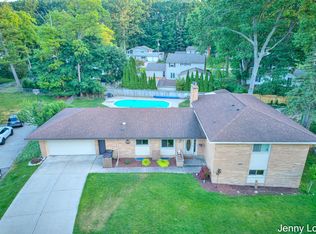 2081 Maryland Blvd, Muskegon, MI