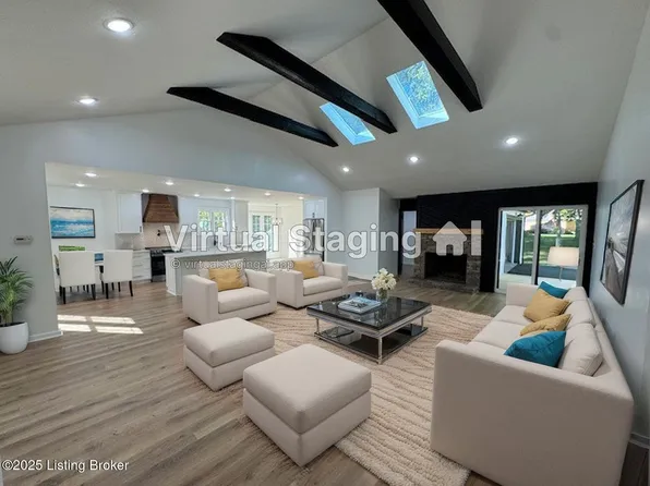 805 Sandness Ct, Douglass Hills, KY 40243