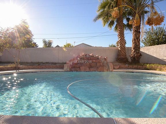 4th image of 1348 Cashman Dr
