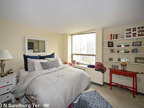3rd image of 1360 N Sandburg Ter APT 311