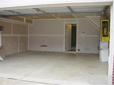 2 CAR Attached Garage
