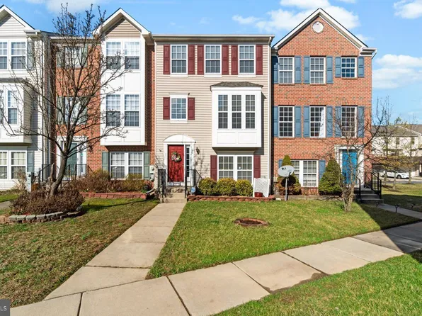 16 Kendersham Ct, Rosedale, MD 21237