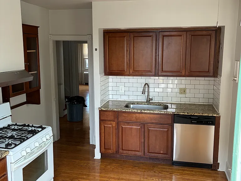 512 Ryers Ave — Photo 14