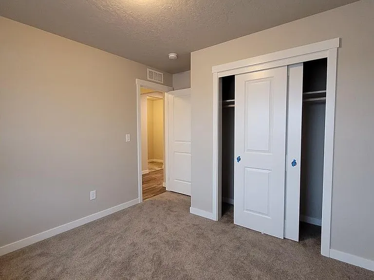 17795 Stony Ridge Ave — Photo 26