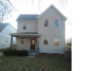 703 N 14th St, Springfield, IL 62702