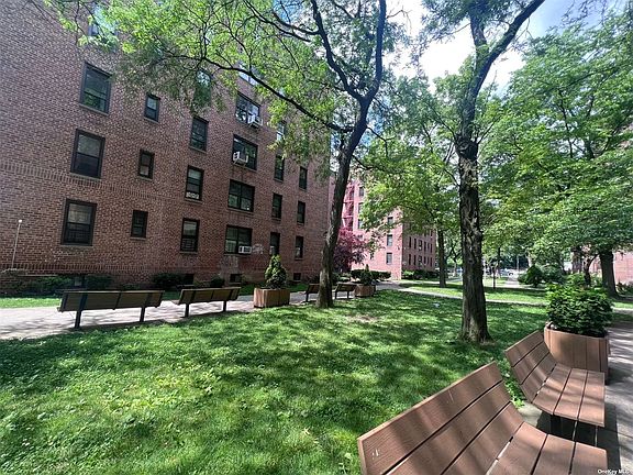 2nd image of 83-85 Woodhaven Blvd #2E