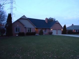 4542 W Hunters Ridge Ln, Greenwood, IN 46143