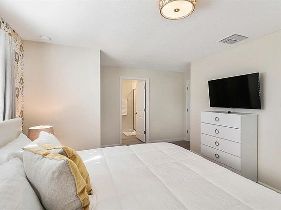 4th image of 8931 Stinger Dr