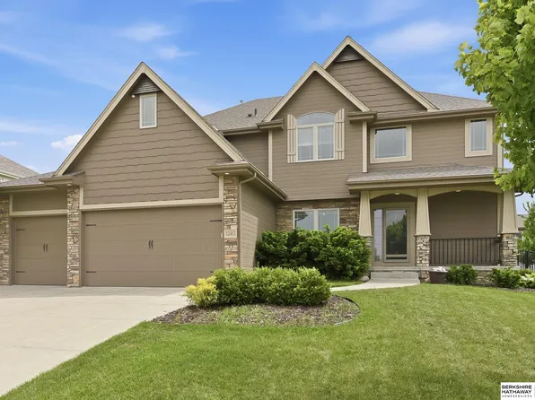 12411 Osprey Ln, Papillion, NE 68046