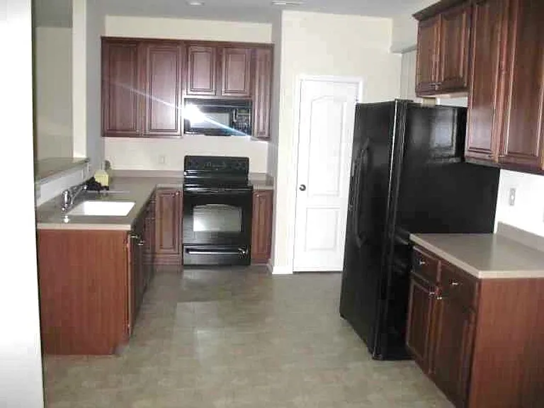 3160 Landing Falls Ln — Photo 5