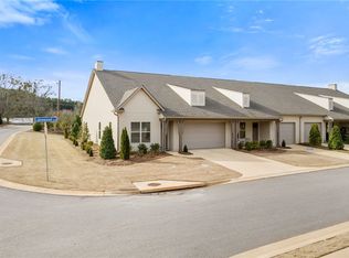 3011 Lakewood Ln, Opelika, AL 36801