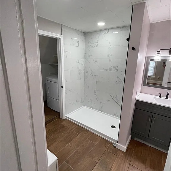 401 S Beech St #2 — Photo 4