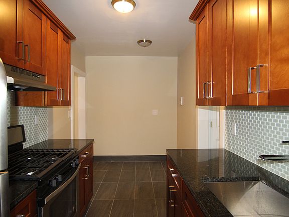 2nd image of 20-64 31st St #B10