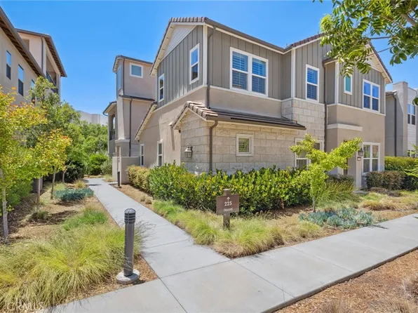 225 Frame, Irvine, CA 92618