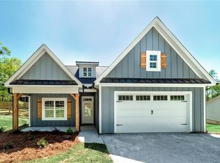 8380 Pleasant Grove Cir, Gainesville, GA 30506