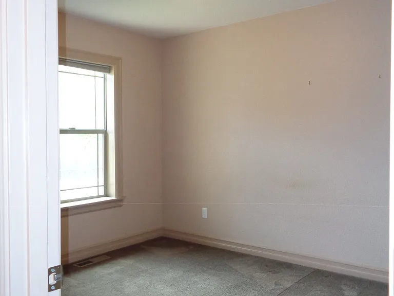6439 Robin Hood St SE — Photo 22