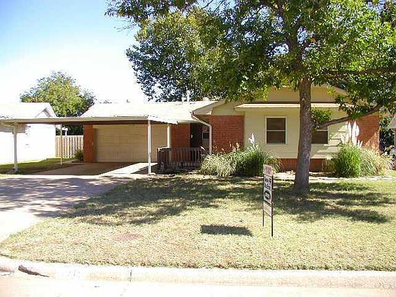 2nd image of 3916 Hartline Drive Del City