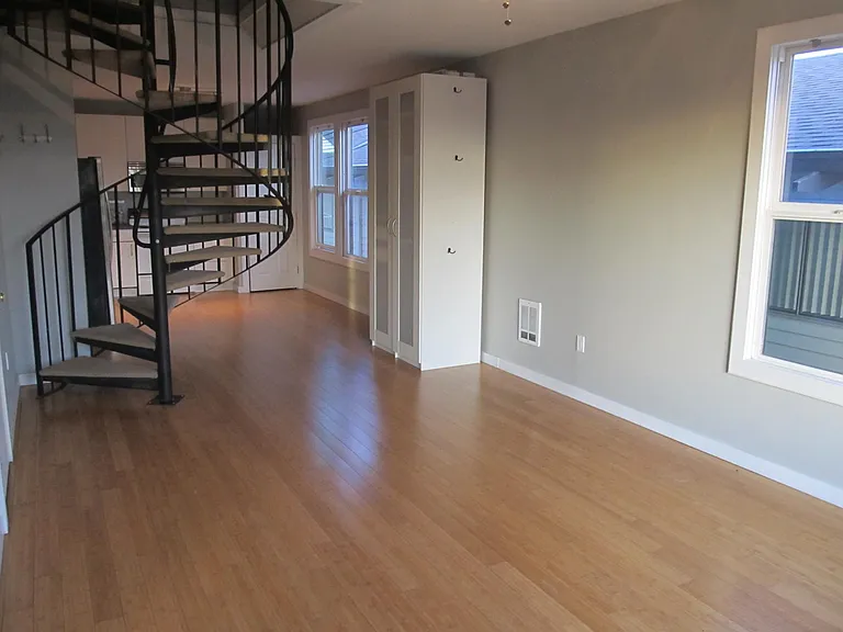 2223 Rucker Ave — Photo 9