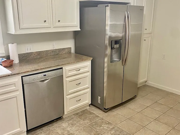 512 Wilmington Dr — Photo 7
