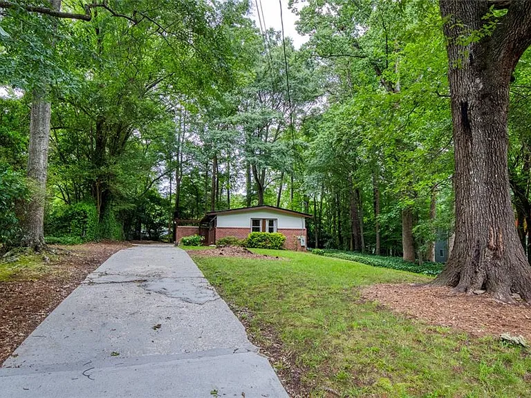 2700 Brook Park Way — Photo 47