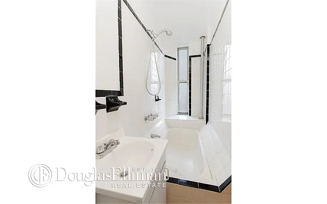 Sold by Douglas Elliman | media 8