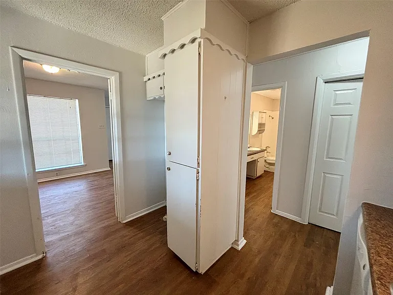 800 Irwin Dr #A — Photo 6