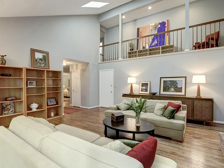 13 Avalon Ct — Photo 13