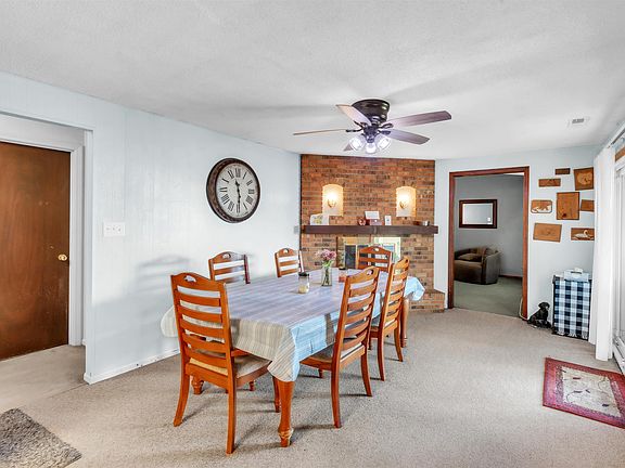 4th image of 121 Briarcrest Pl