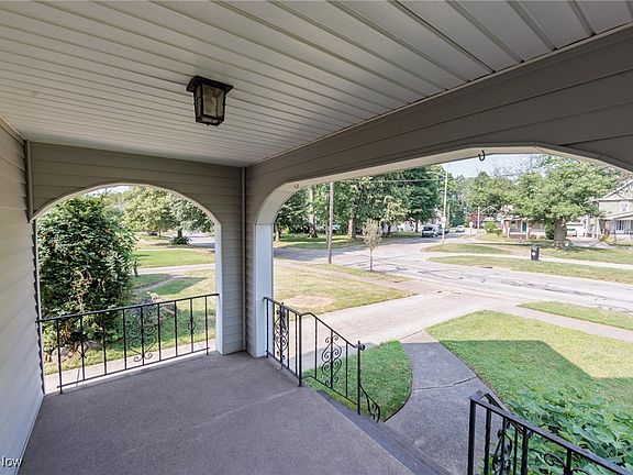 3rd image of 3817 Washington Park Blvd