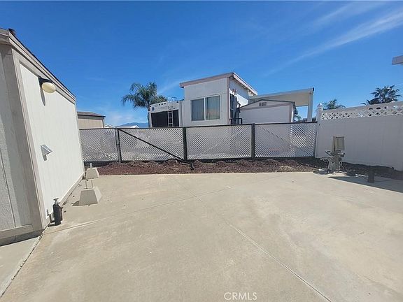 3rd image of 1295 S Cawston Ave Space 403