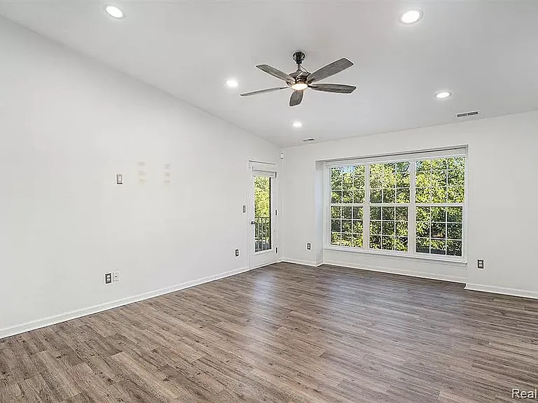 13439 Forest Ridge Blvd — Photo 14