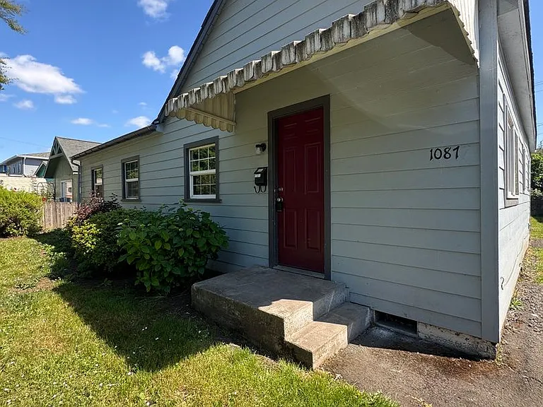 1087 E St — Photo 18