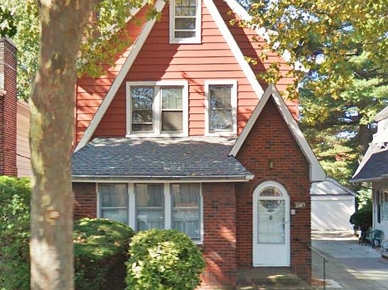 2nd image of 3242 Bedford Ave