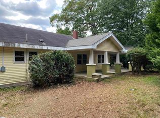 637 Harrison Bridge Rd, Simpsonville, SC 29680