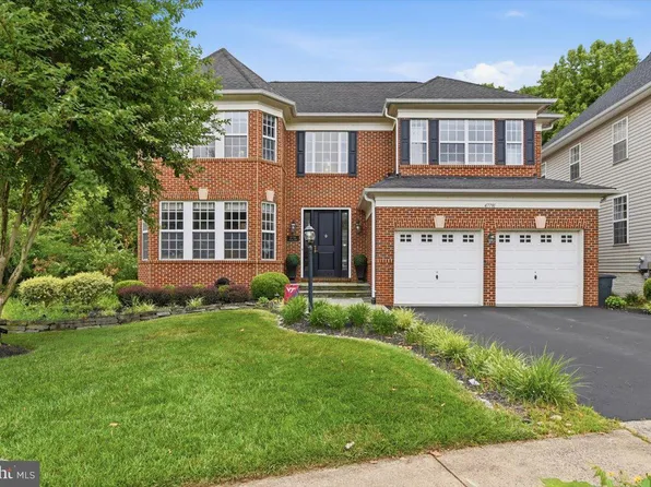 47791 Macgill Ct, Sterling, VA 20165