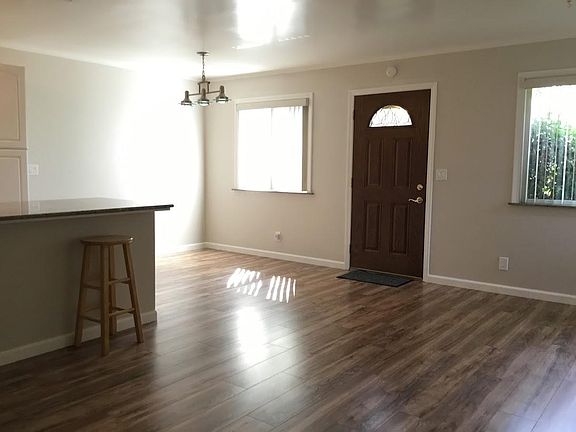 4th image of 292 Gomes Ct APT 2