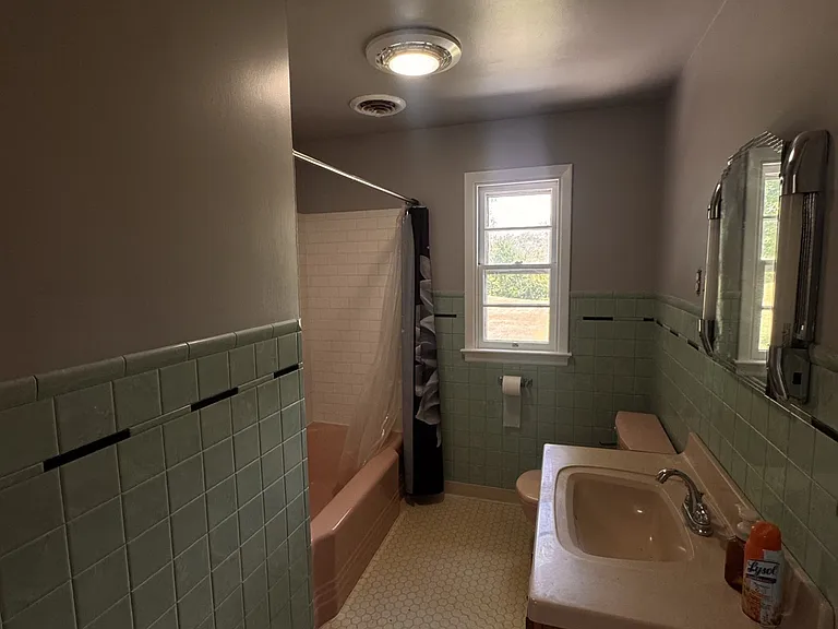 10033 Jonestown Rd — Photo 30