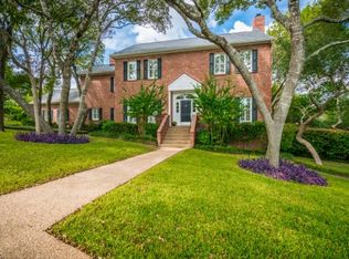 2922 Thousand Oaks Dr, Austin, TX 78746