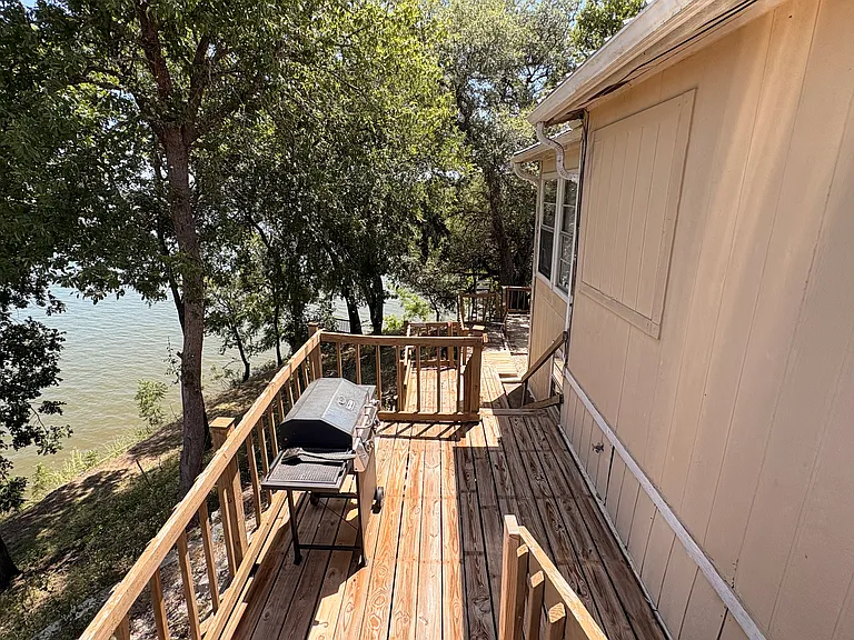 2417 Lookout Cove Ct — Photo 3