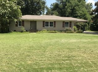 602 E Cleveland Ave, Greenwood, MS 38930