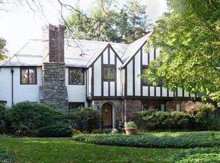 428 Ridgeway, White Plains, NY 10605