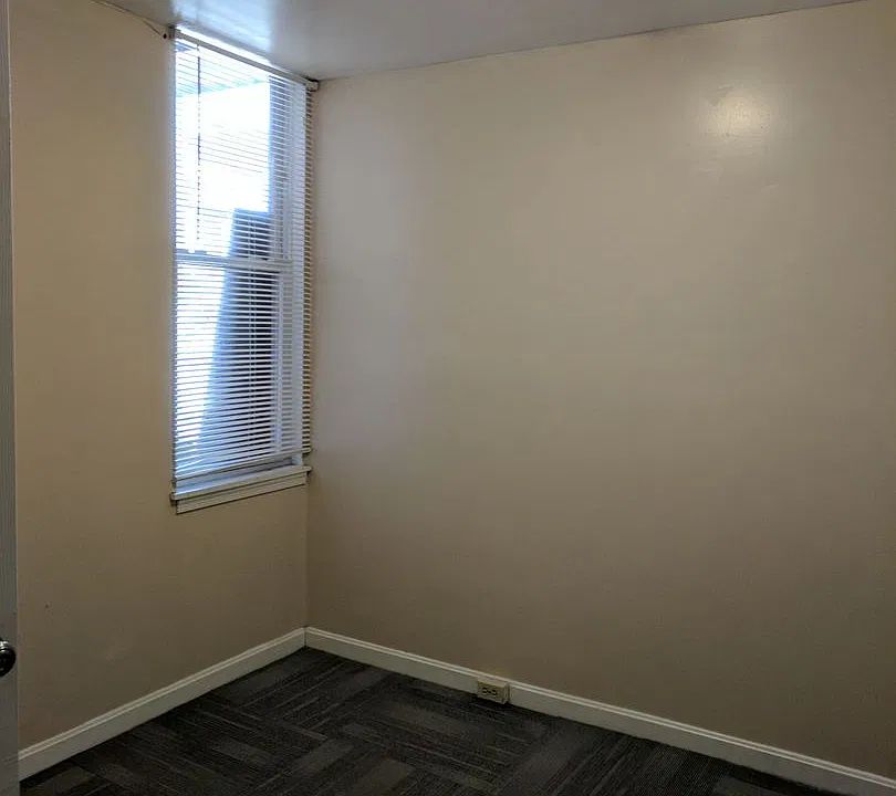255 Meyran Ave