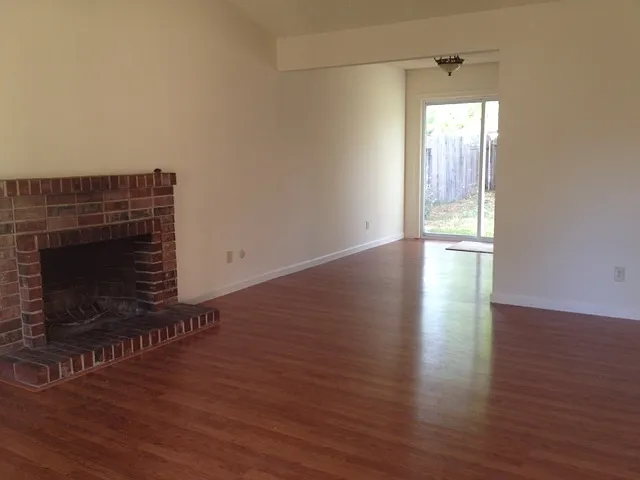 9457 Bravo Way — Photo 2