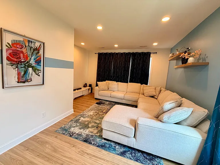 513 Rowanwood Way — Photo 19
