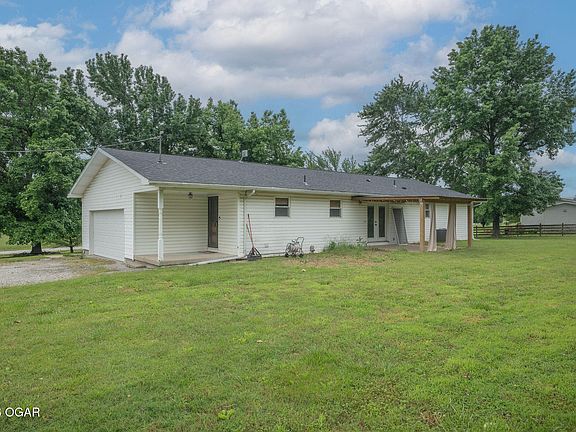 3rd image of 10534 Hammer Rd